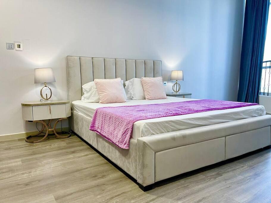 Cozy Upgraded Residential Flat With Sea, Mangrove, Pool View - 1203 Not Hotel Abu Dabi Exterior foto